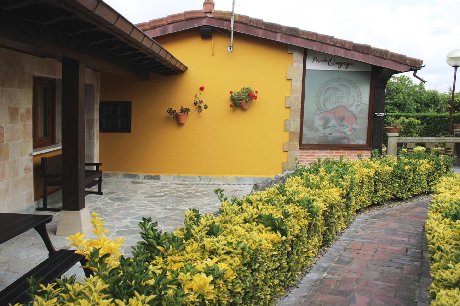 Posada De Ongayo ซวนเซส ภายนอก รูปภาพ